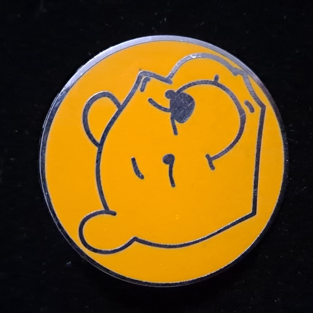 Large Pooh Bear Golden Ochre Disney Collector Pin